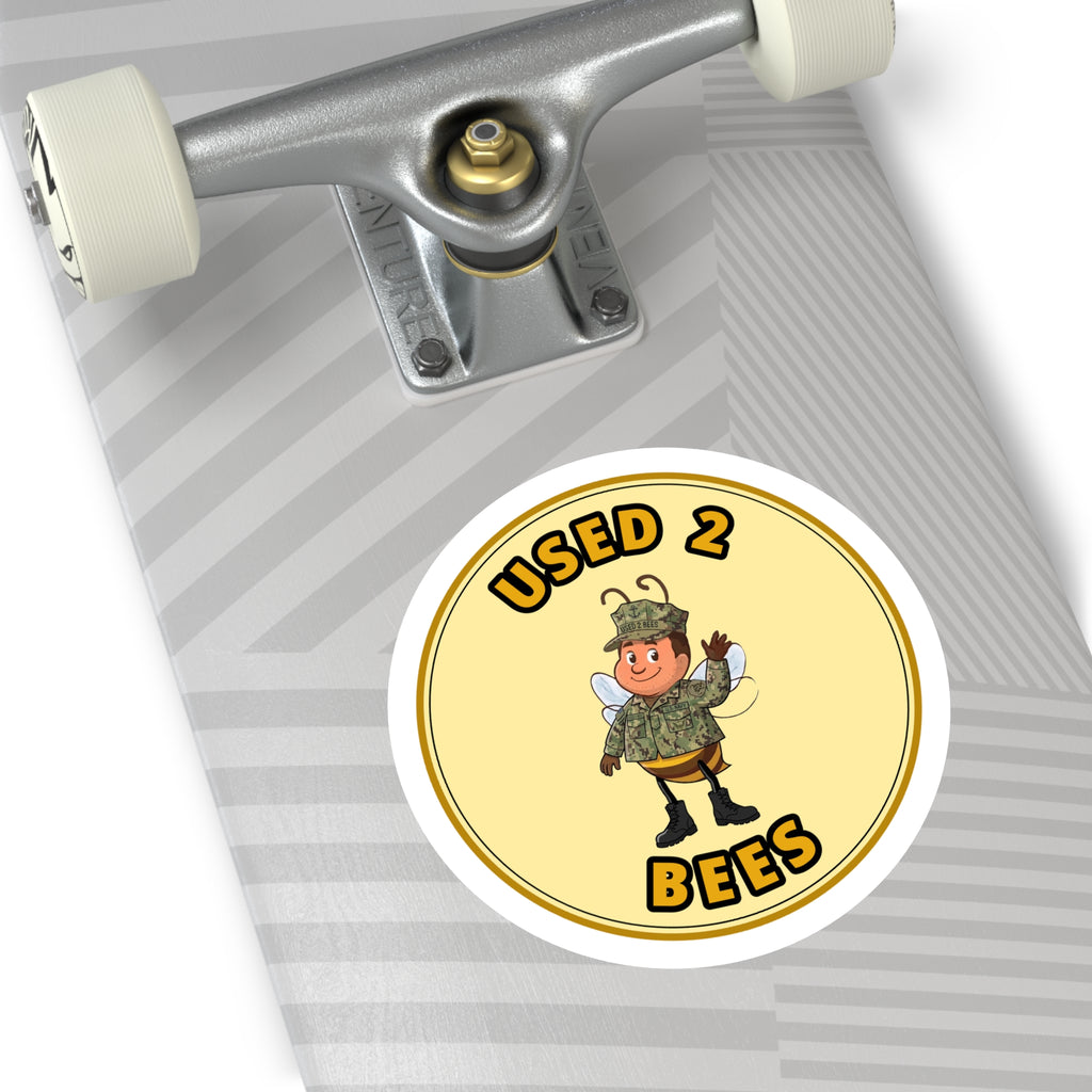 Used 2 Bees Circle Sticker — Navy Camo (Male)