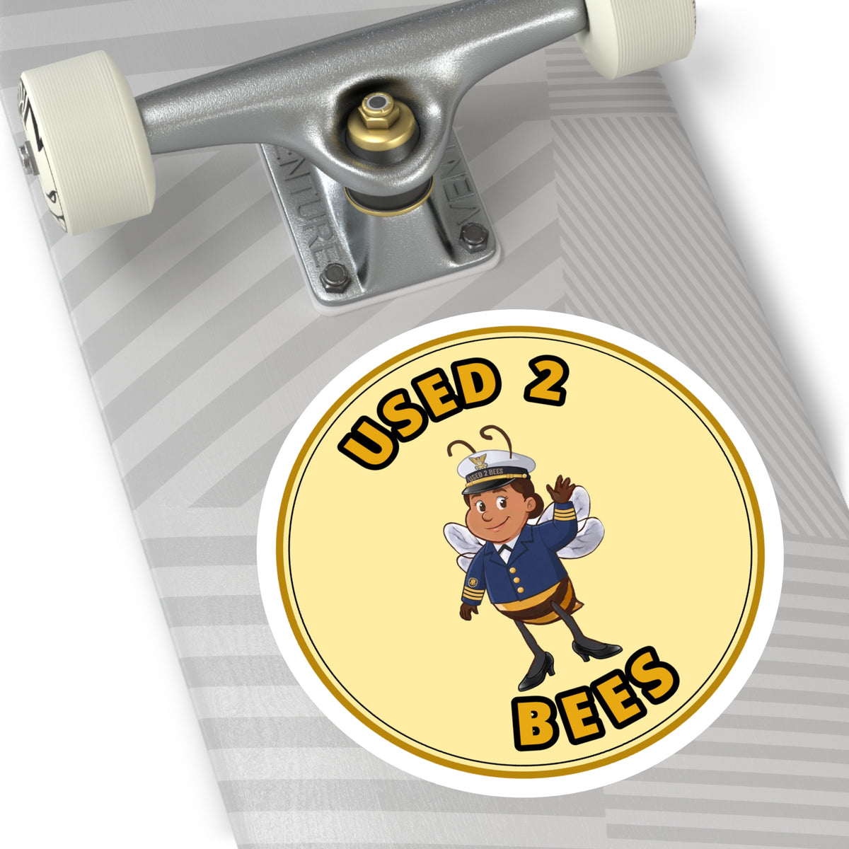Used 2 Bees Circle Sticker — Coast Guard Dress Officer (Female)