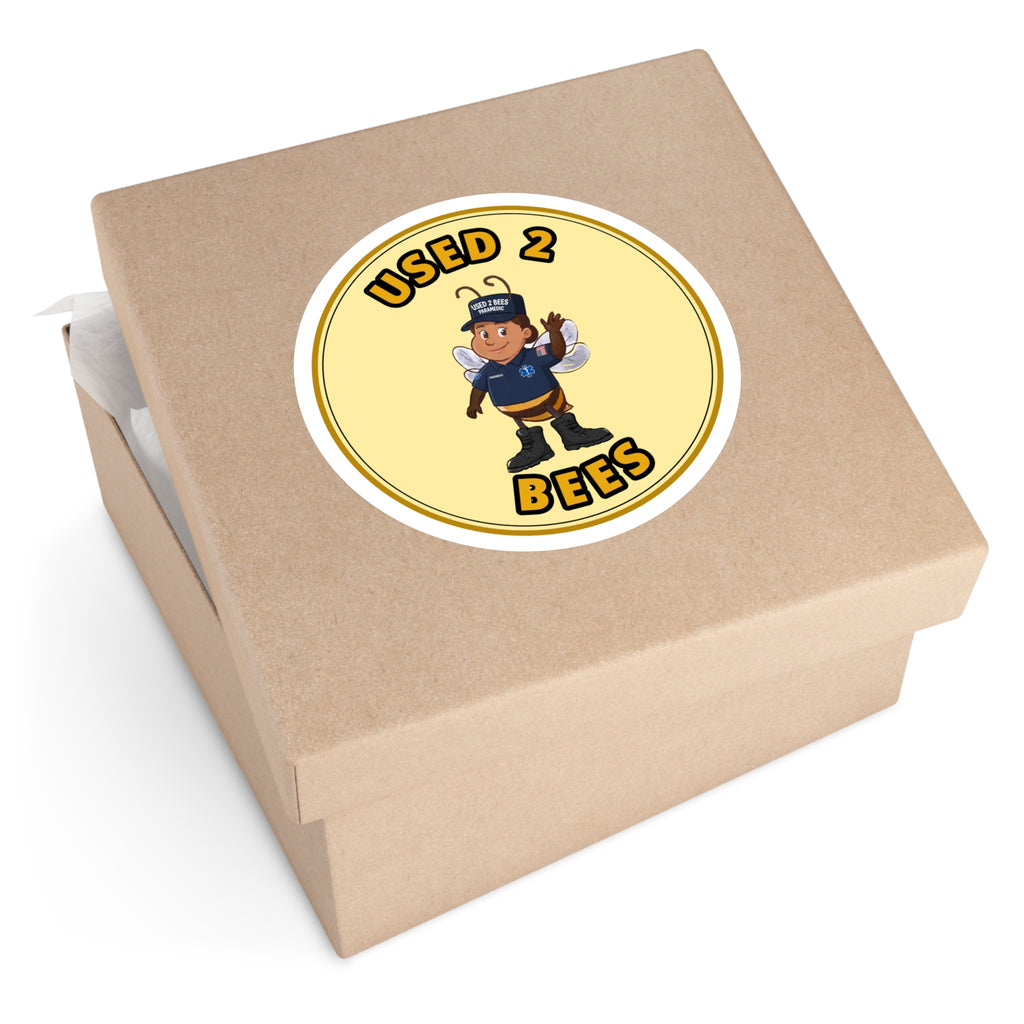 Used 2 Bees Circle Sticker — Paramedic (Female)
