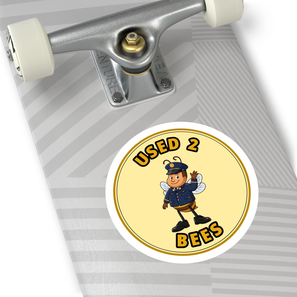 Used 2 Bees Circle Sticker — Army Dress (Male)