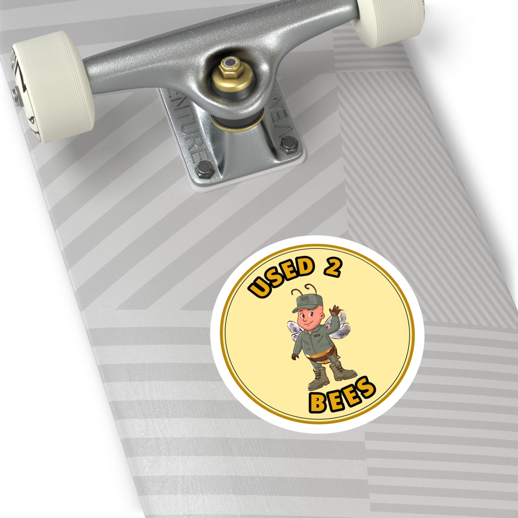 Used 2 Bees Circle Sticker — Air Force Pilot (Female)